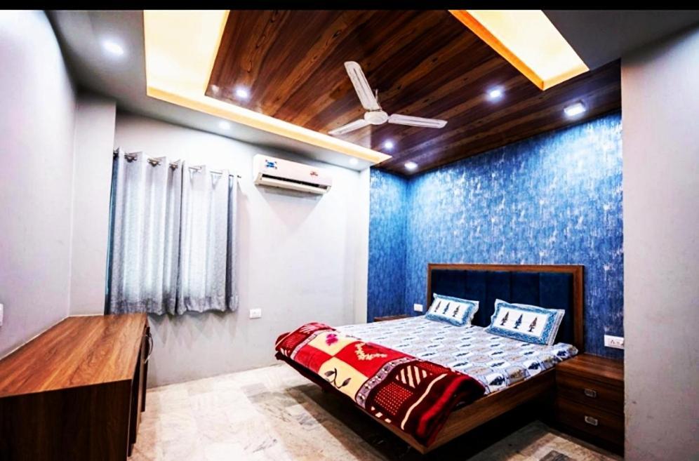 House Of Touristers Hotel Dźajpur Zewnętrze zdjęcie